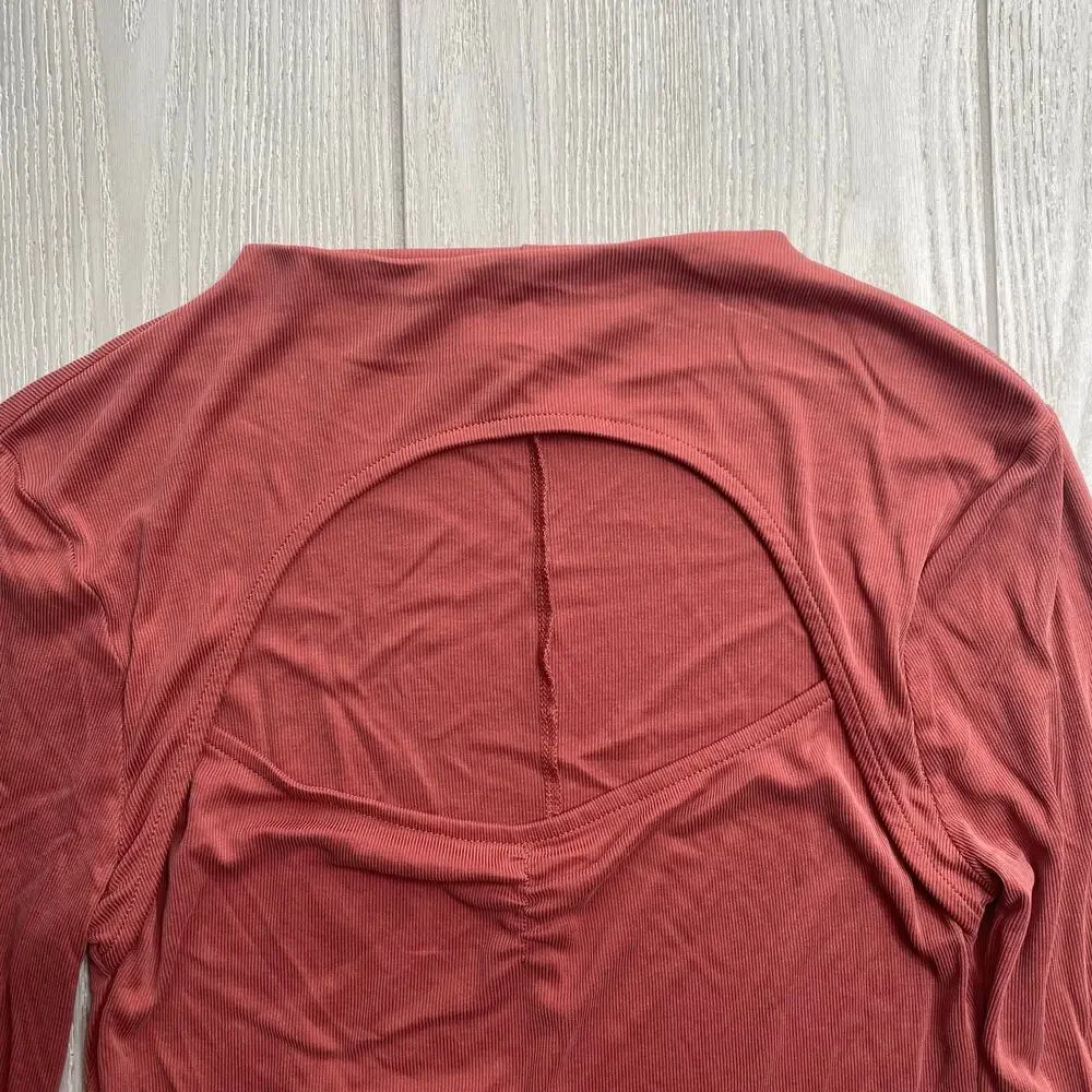Free People Intimately Dusty Rose Pink Circular Cutout Long Sleeve Top Sz Medium